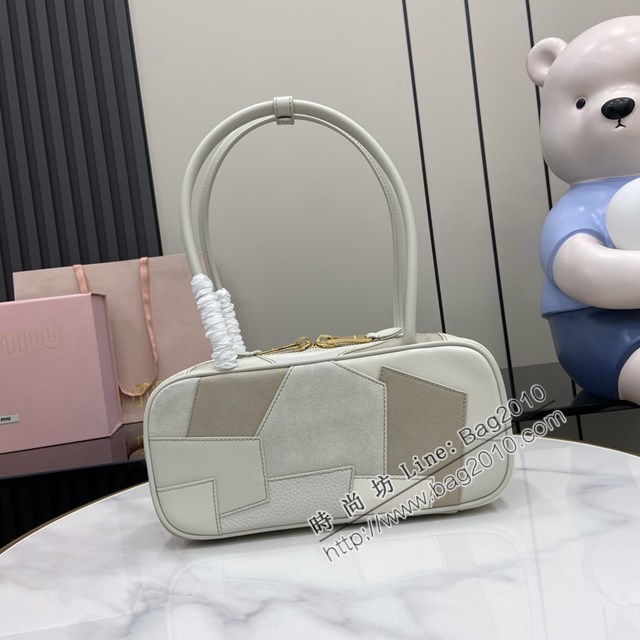 MIU MIU專櫃繆繆最新款拼接保齡球包手提肩背包 jh2738型號：5BB147